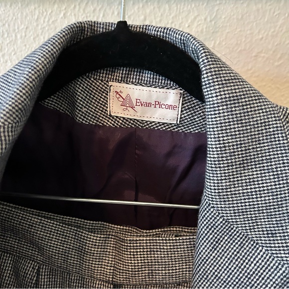 Evan Picone Vintage Blue Wool  Suit 10 - Picture 2 of 15